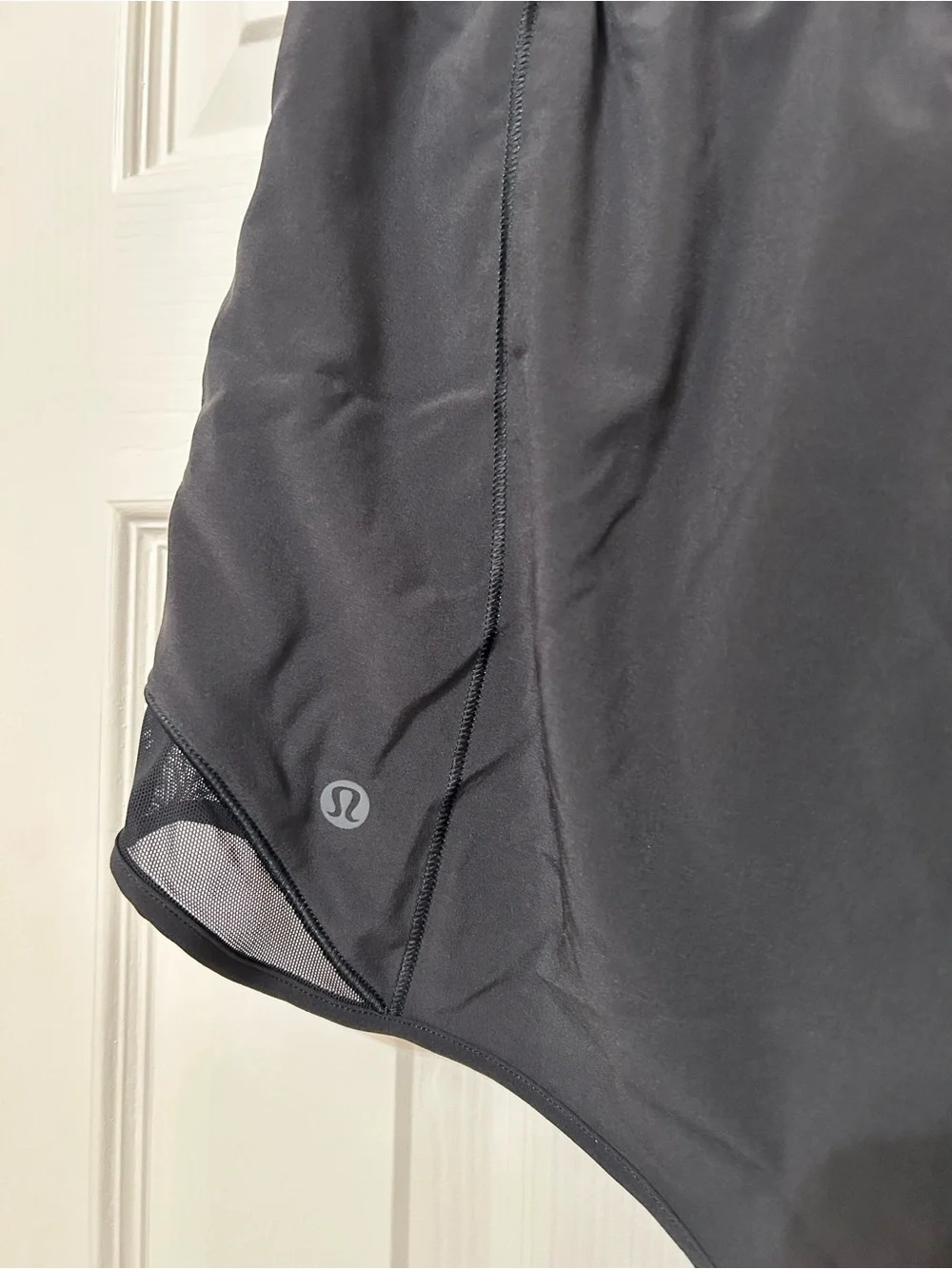 NEW lululemon athletica Black Hotty Hot High-Rise Lined Short 4